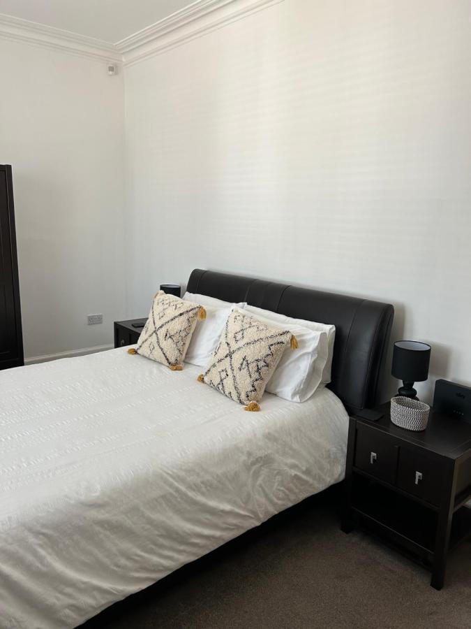 1L Albert Place Maddiston Road Brightons Falkirk Fk2 0Jx Polmont Ngoại thất bức ảnh