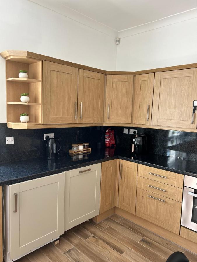 1L Albert Place Maddiston Road Brightons Falkirk Fk2 0Jx Polmont Ngoại thất bức ảnh