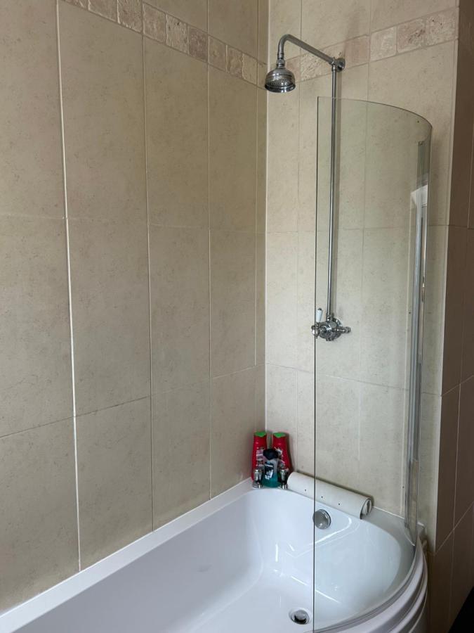 1L Albert Place Maddiston Road Brightons Falkirk Fk2 0Jx Polmont Ngoại thất bức ảnh