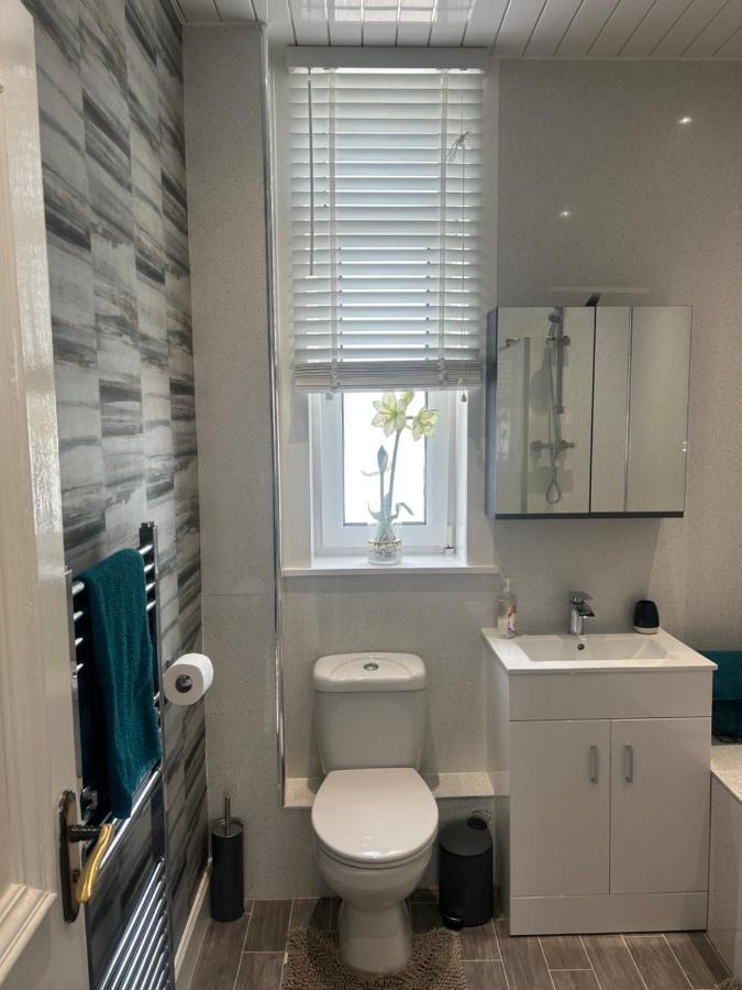 1L Albert Place Maddiston Road Brightons Falkirk Fk2 0Jx Polmont Ngoại thất bức ảnh