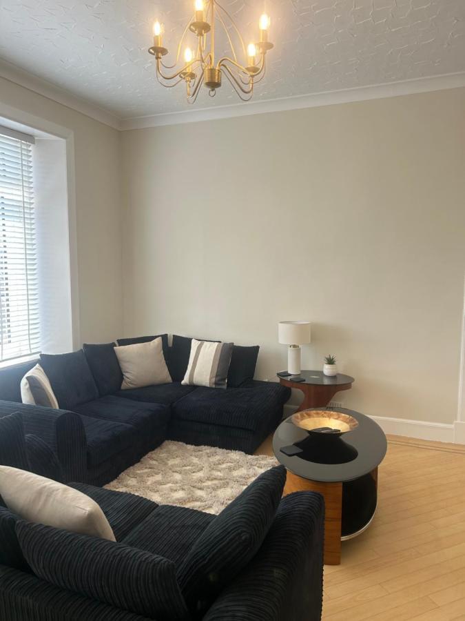 1L Albert Place Maddiston Road Brightons Falkirk Fk2 0Jx Polmont Ngoại thất bức ảnh